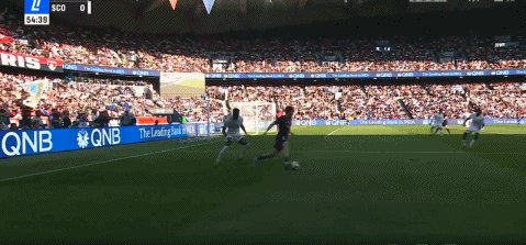 1743898155943005889.gif 1743898155943005889.gif