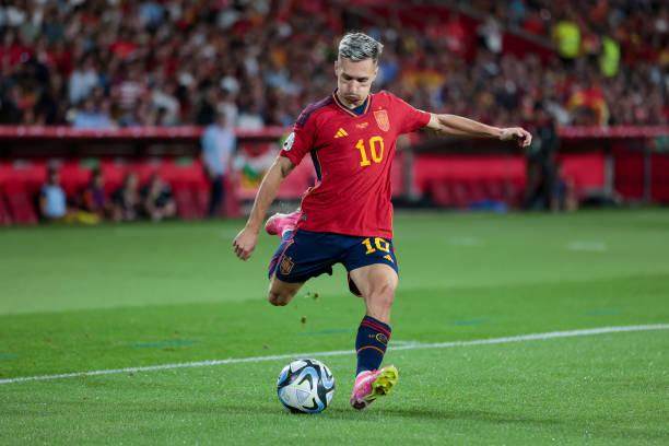 1697156285895018200.jpg 1720808480-612x612.jpg