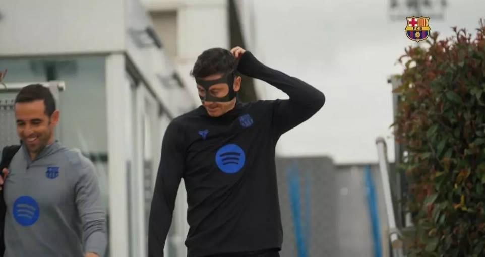 开云入口-每体：莱万今天参加合练，预计能入选对阵毕包的名单